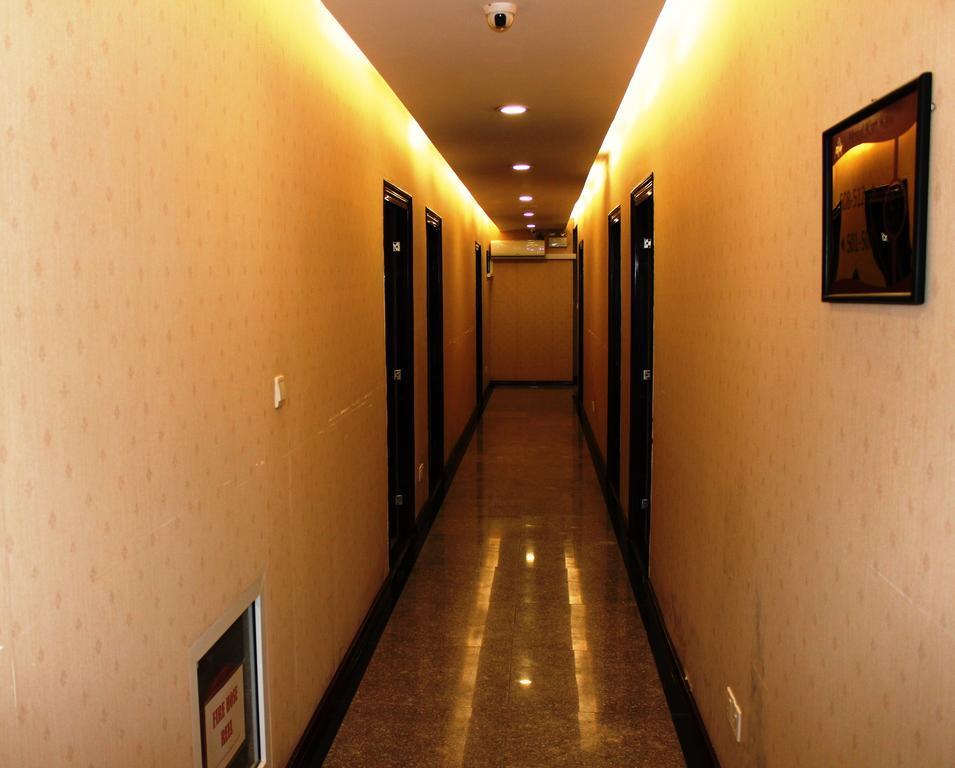 Hotel Kan Kaw Янгон Экстерьер фото