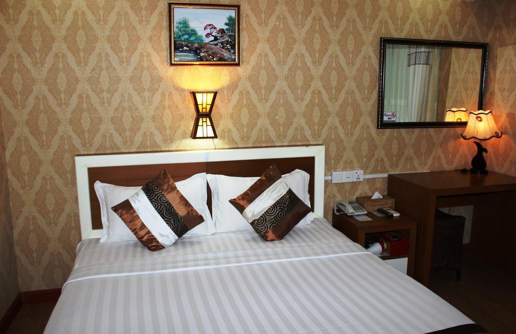 Hotel Kan Kaw Янгон Экстерьер фото