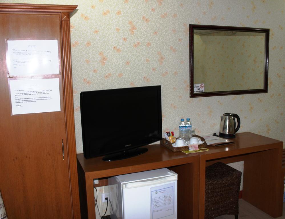 Hotel Kan Kaw Янгон Экстерьер фото